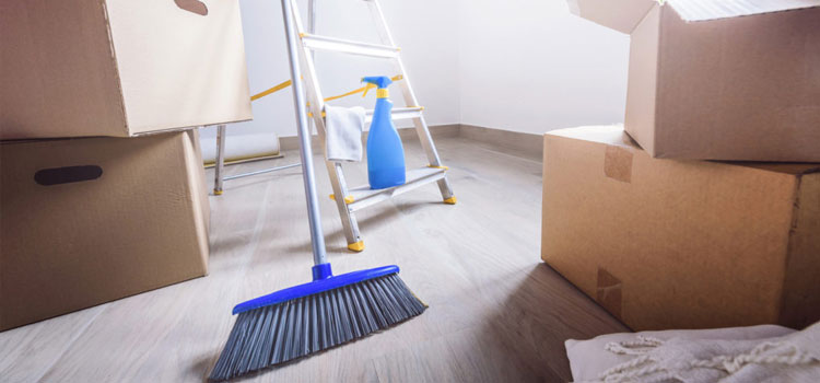 Office Move Out Cleaning in Belmont Central, Chicago